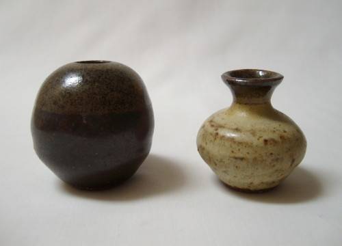 SET OF TWO VINTAGE BAUR STUDIO POTTERY MINIATURE VASES