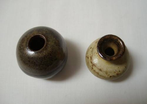 SET OF TWO VINTAGE BAUR STUDIO POTTERY MINIATURE VASES