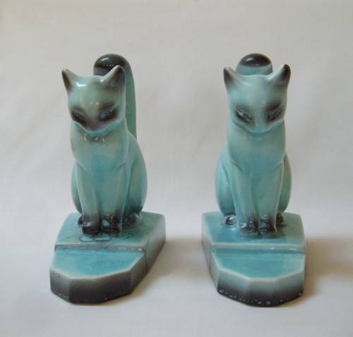 PAIR OF VINTAGE GERMAN CAT FIGURINES ~ One Restored Tail!