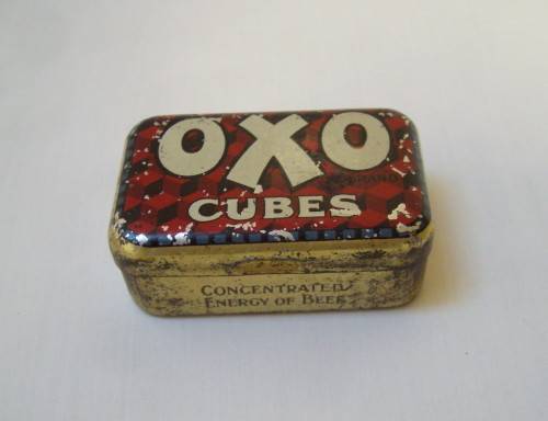 VINTAGE BRITISH OXO 6 CUBES TIN