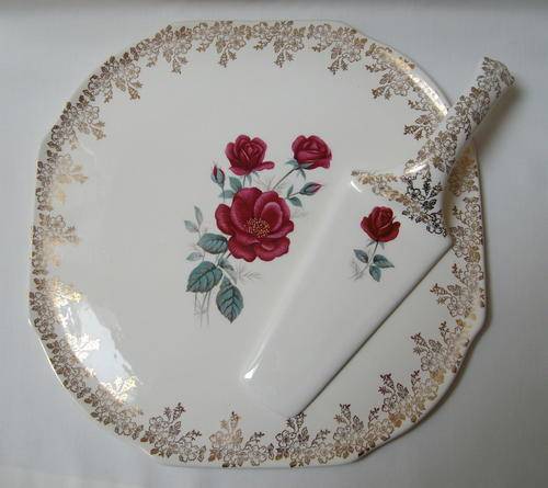 VINTAGE LORD NELSON POTTERY RED ROSE CAKE PLATE & SERVER c1956