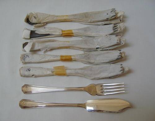 VINTAGE LEE & WIGFULL SHEFFIELD INSIGNIA PLATE 12pc FISH CUTLERY SET