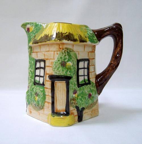 VINTAGE COTTAGE WARE JUG