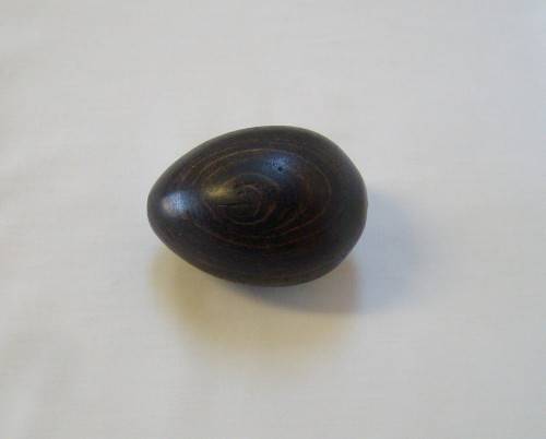ANTIQUE ANGLO-BOER WAR POW TRENCH ART WOODEN DARNING EGG made by PAUL 1901