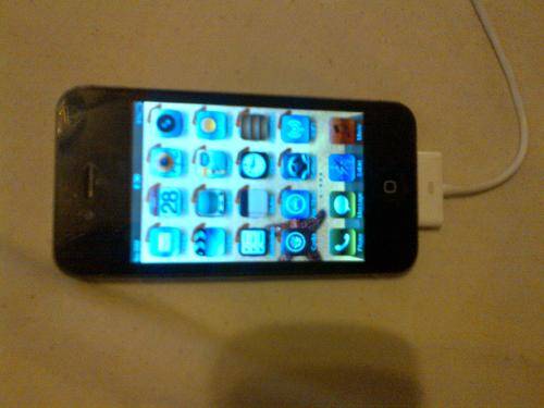 iPhone 4S 64GB