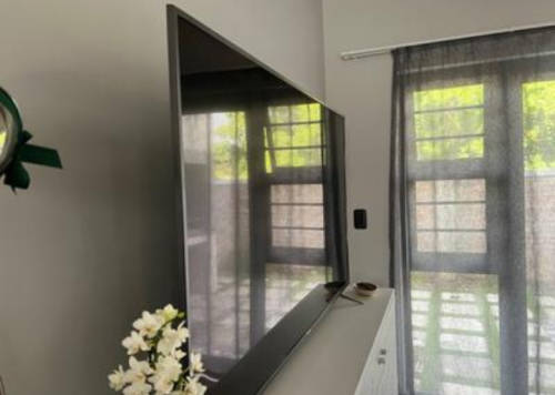 65" Panasonic SMART TV