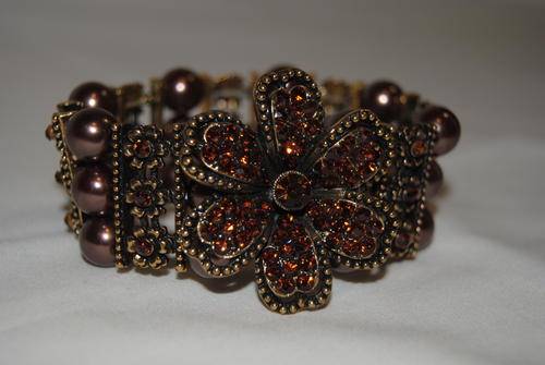 Stunning orange and brown crystal braclet