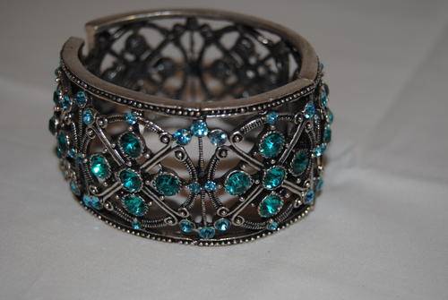 blue crystal  metal braclet