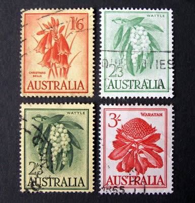 AUSTRALIA - Definitive 1959 //Flowers