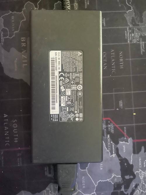 MSI GF75 Thin 10UEK Gaming Laptop