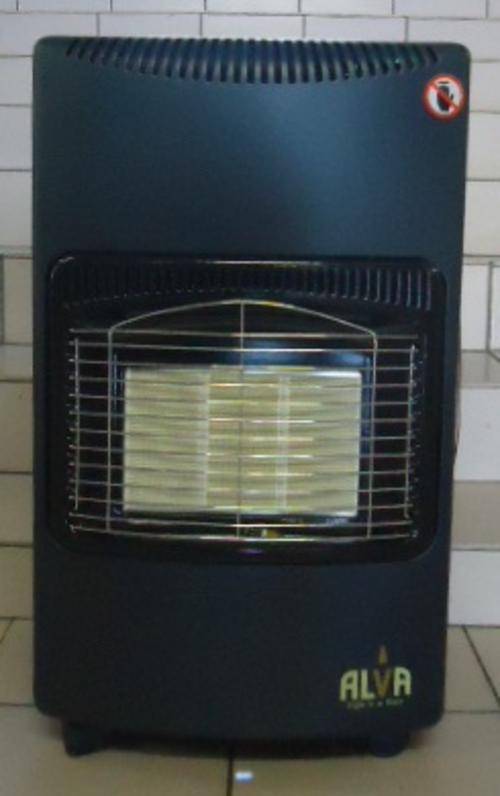 3 PANEL ALVA GAS HEATER...DEMO MODEL and 100% working order.