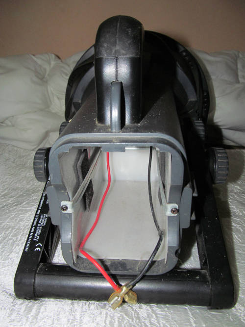 SPOTLIGHT 15,000,000 CANDLE POWER