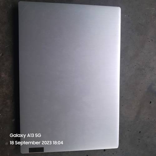 LENOVO IDEAPAD 3 81WQ NEEDS SCREEN