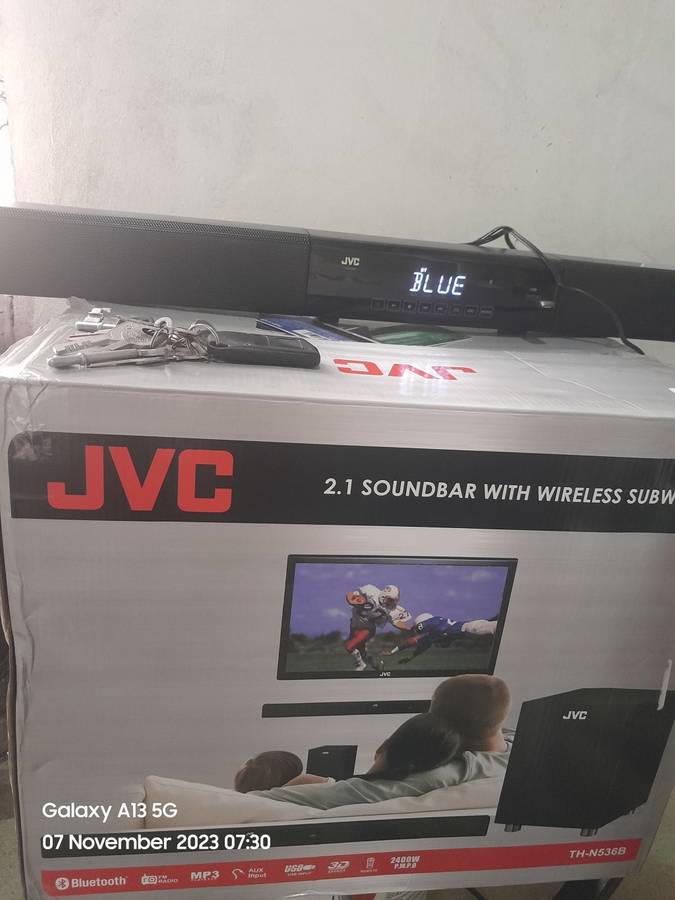 JVC 2400W PMPO 2:1 SOUNDBAR WITH WIRELESS SUBWOOFER