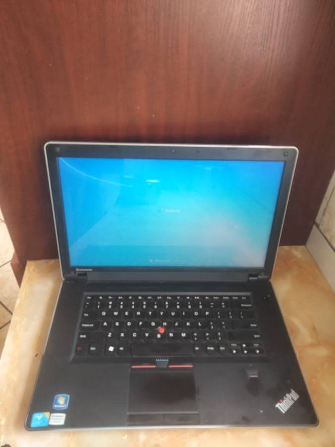 HEAVY DUTY LENOVO THINKPAD EDGE i3 Windows 10