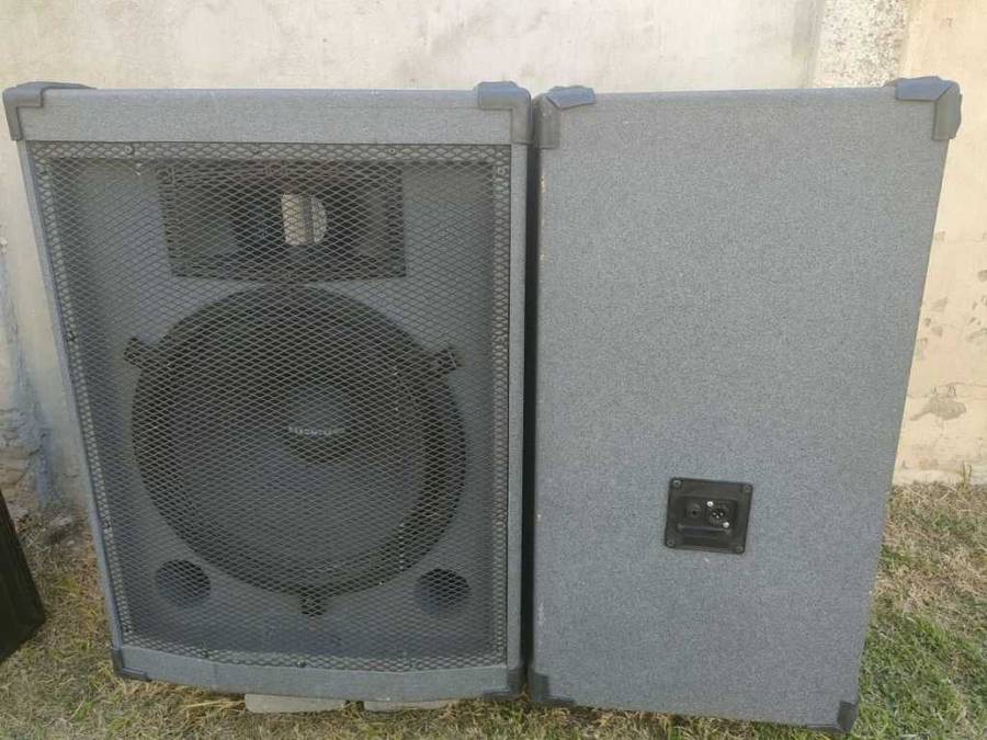 Party Time Master JBL Selenium  18SW3A 18 inch Subwoofer 4 inch voice coil(1100 watts RMS)