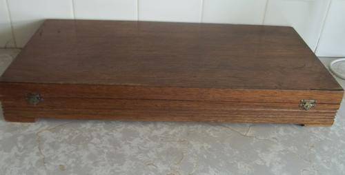 LOVELY WOODEN CUTLERY BOX