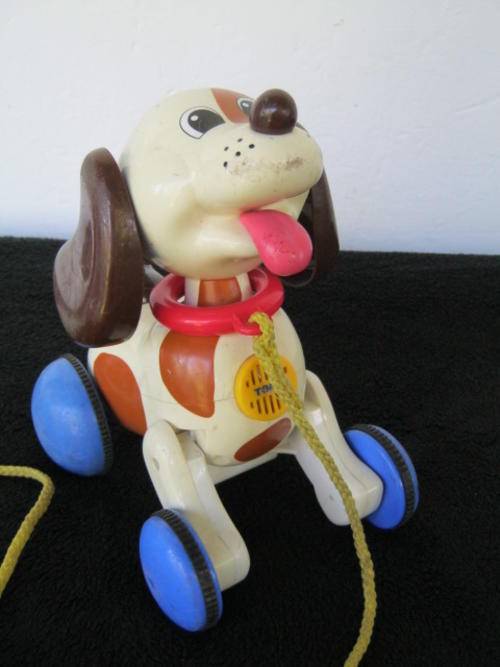 Tomy Pull Along Dog