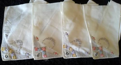 Vintage Embroidered Handkerchiefs (4)