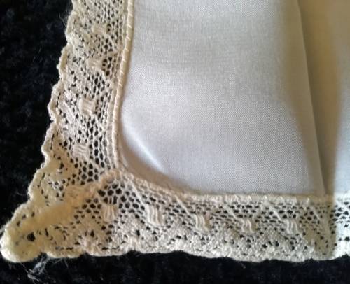 Vintage Embroidered Handkerchiefs (8)