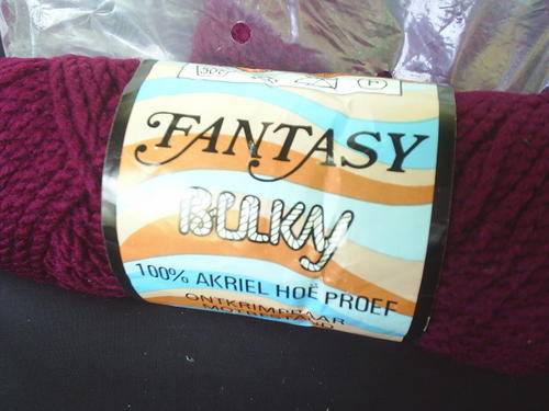Fantasy Bulky - Maroon 100g Sold. Open to process order.