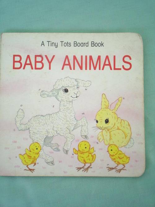 A Tiny Tots Board Book - Baby Animals