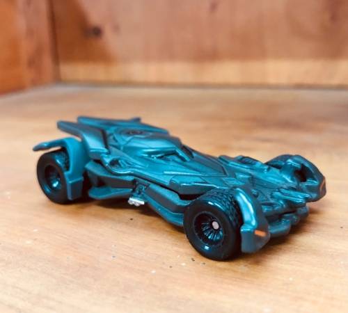 Batman Batmobile Hotwheels Hot wheels Matchbox Majorette 1:64 real riders