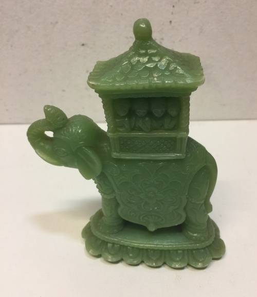 Detailed Green Oriental Elephant Paperweight!!!
