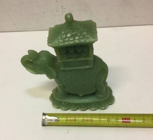 Detailed Green Oriental Elephant Paperweight!!!
