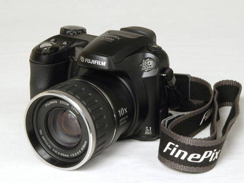 FUJIFILM FINEPIX CAMERA S5600