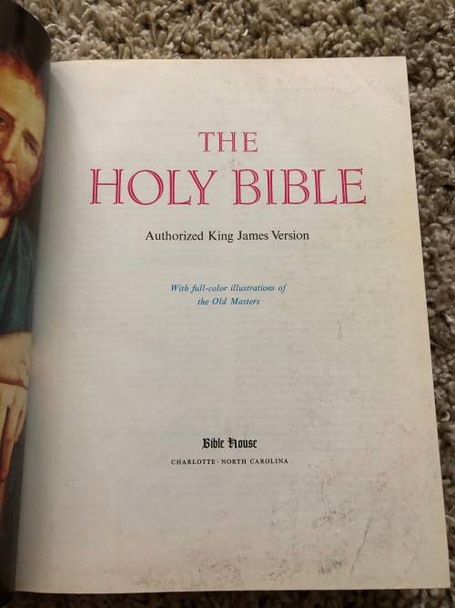 Rare Vintage 1976 Home Health Education Service Holy Bible with Hologram Last Supper Cover