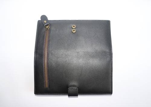 GENUNIE LEATHER UNISEX TRAVELING WALLET/PURSE
