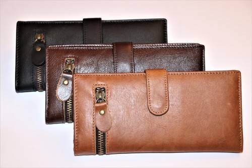 GENUNIE LEATHER UNISEX TRAVELING WALLET/PURSE