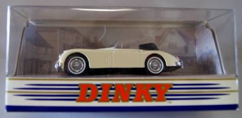 a 0037  MATCHBOX DINKY SCALE 1;43 1960 JAGUAR XK150 DY36A   very rare