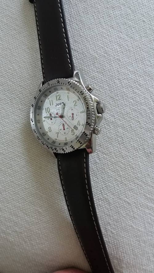 Authentic,brand new ***JEEP*** men watch - Just stunning !!!