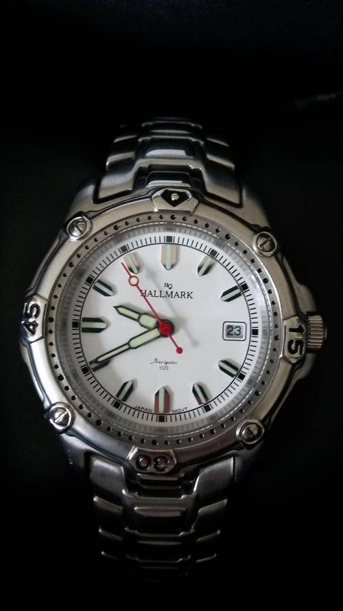 Brand new HALLMARK unisex watch ( Free shipping)