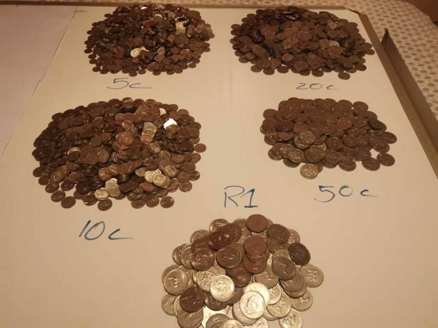 Over 5000 coins in mint condition