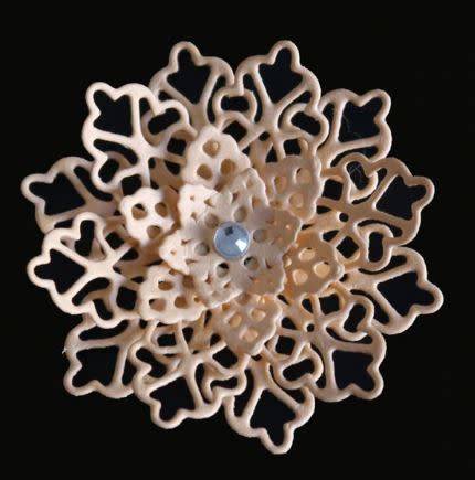 Classy flower (4cmx4cm)