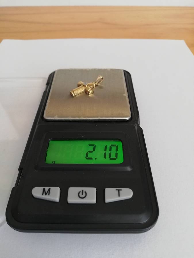 * SOLID 9CT GOLD * FLAT LINK CHAIN + CROSS * LIKE NEW * TOTAL WEIGHT 4.60 GRAMS * CRAZY R1 START !!!