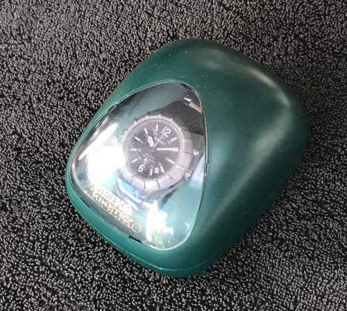 Seiko Kinetic male watch. Stainless Steel.