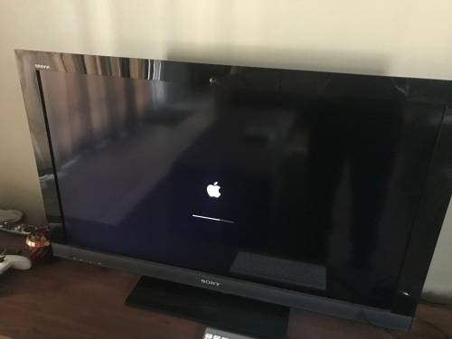 Mac Mini. Preowned. 2.6 up to 3.1GHz. Quad-Core i5, 8GB RAM, 256 ssd Hard drive