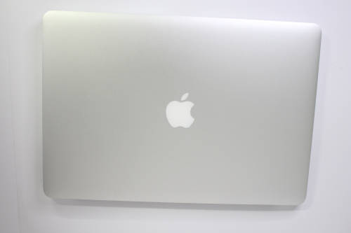 Apple Macbook Pro Retina 15.4 inch Quad-Core i7, 16gb RAM 2015 Spec ,  Latest OS Big SUR