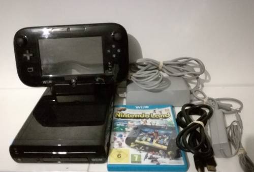 Nintendo Wii U Premium Pack with Nintendo Land