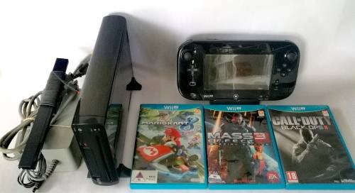 Nintendo Wii U Premium Edition 32GB + 3 Games