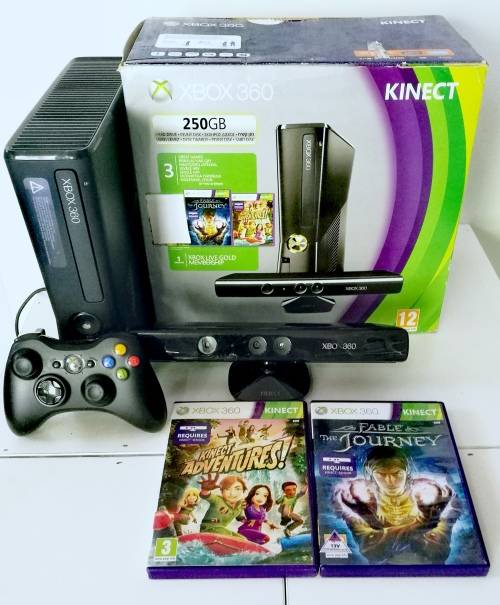 Xbox 360 Slim 250GB Bundle + Kinect Sensor + 2 Kinect Games