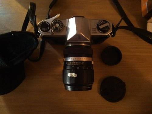 VINTAGE ASAHI PENTAX SP1000 CAMERA WITH SOLIGOR 135MM LENS