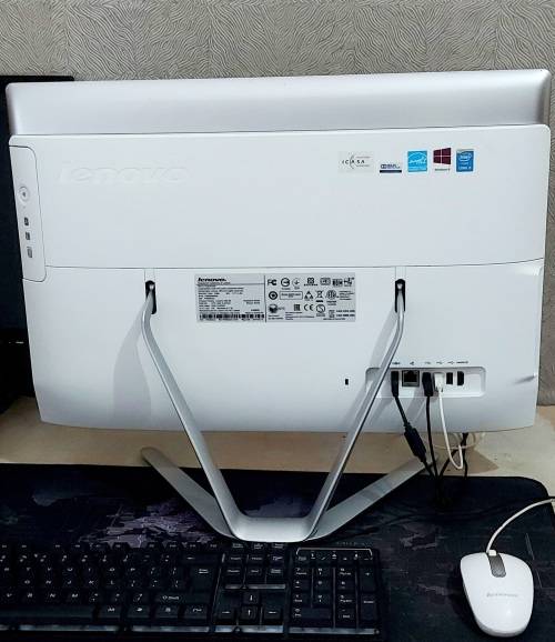 i5 Lenovo All in One Pc