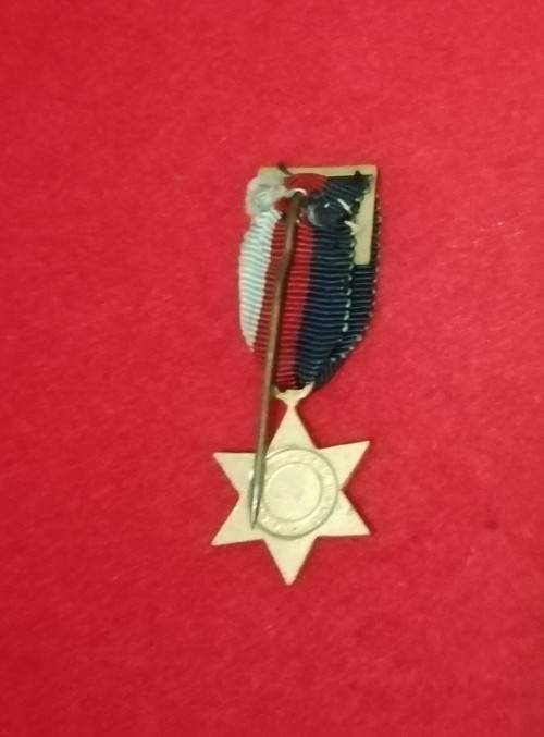 WWII 1939-45 Star miniature medal