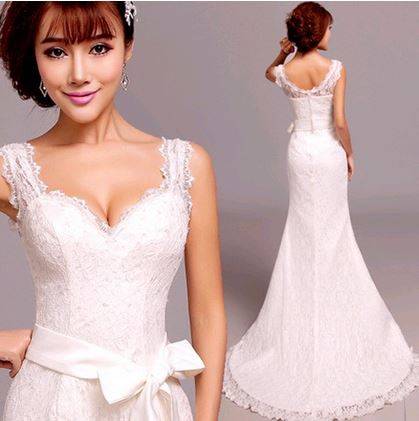 *Romantic Lace Wedding Dress*Free Dust Bag*