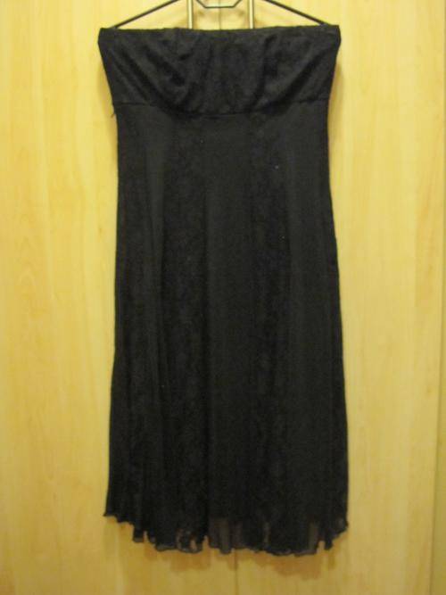 FLATTERING and BRAND NEW black lace boob-tube dress (Size 14/ 38)
